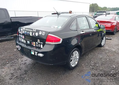 2010 Ford Focus Sel z USA, uszkodzony, nr VIN 1FAHP3HN2AW285403